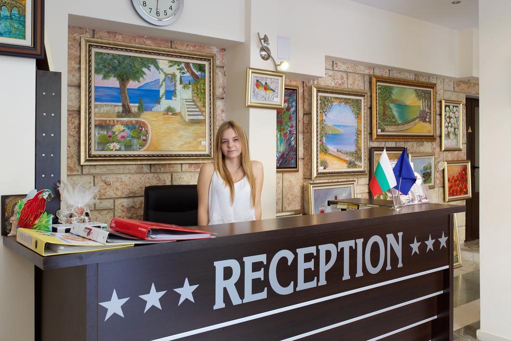 Peshev Family Hotel Nesebar Exterior foto